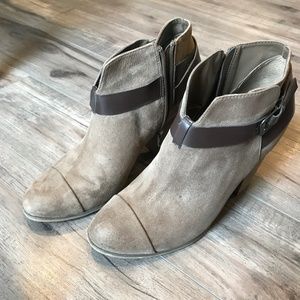 Great Cutie Bootie with Chunky Heals